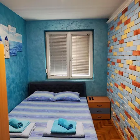 Modern Cozy Nis